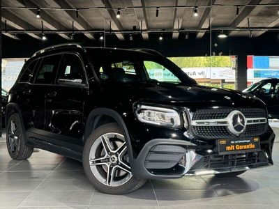 Mercedes GLB220