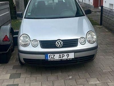 Usata VW Polo Comfortline 64 CV (47 kW) 2002 Grigio Berlina