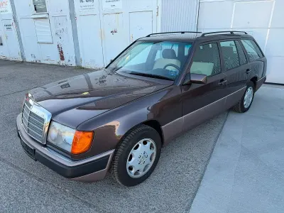 Gebraucht Mercedes E280 197 PS (144 kW) 1993 Braun Kombi