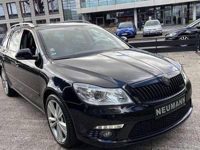 Gebraucht Skoda Octavia RS 170 PS (125 kW) 2012 Schwarzmagic perleffekt Kombi