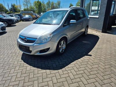 Usata Opel Zafira 150 CV (110 kW) 2008 Argento Monovolume