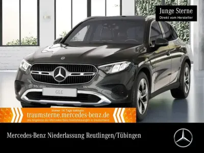 Gebraucht Mercedes GLC300e 204 PS (150 kW) 2023 Grau SUV