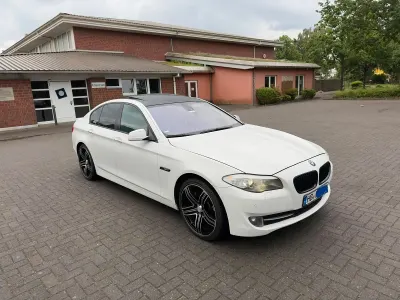 Gebraucht BMW 530 245 PS (180 kW) 2010 Weiß Limousine