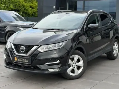 Gebraucht Nissan Qashqai N-Connecta 159 PS (116 kW) 2020 Schwarz SUV