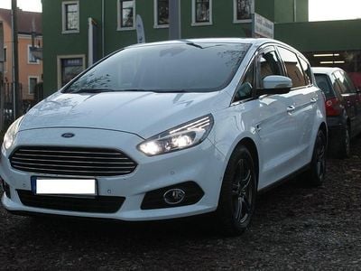 Gebraucht Ford S-MAX S 150 PS (110 kW) 2018 Weiß Van / Kleinbus