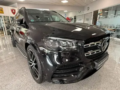 Second-hand Mercedes GLS580 AMG 489 CP (359 kW) 2023 Negru SUV