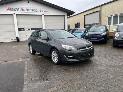 Gebraucht Opel Astra Active 140 PS (102 kW) 2013 Grau Kombi