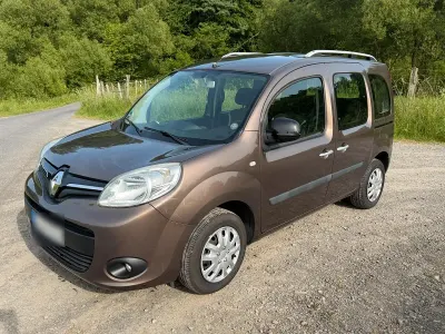 Gebraucht Renault Kangoo 90 PS (66 kW) 2014 Braun Van / Kleinbus