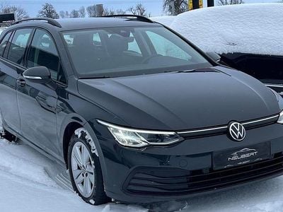 Grau Gebraucht 2021 VW Golf VIII Life Limousine | 16.800 € (Fairer Preis)