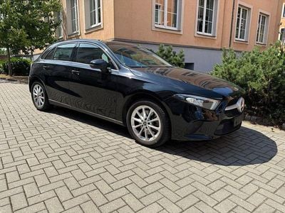 Gebraucht Mercedes A250 160 PS (117 kW) 2021 Schwarz Limousine