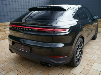 Occasion Porsche Cayenne E-Hybrid Coupe 470 PK (345 kW) 2024 Zwart Coupé