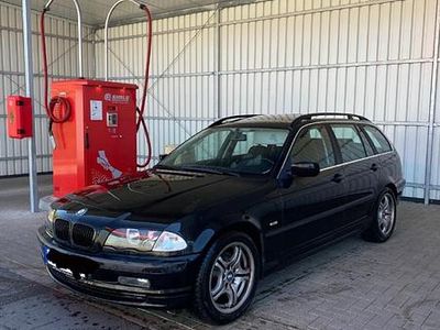Usata BMW 320 170 CV (125 kW) 2001 Nero Station wagon