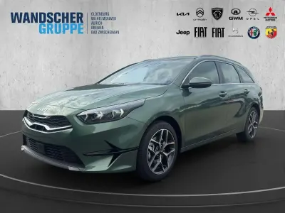 Neu Kia Ceed Sportswagon Spirit 140 PS (102 kW) 2025 Grünschwarz Kombi