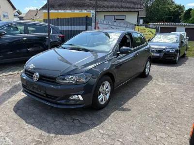 Gebraucht VW Polo Comfortline 80 PS (58 kW) 2020 Grau Kleinwagen