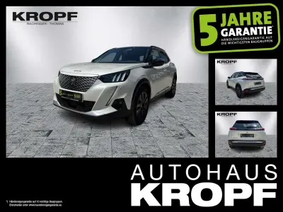 Gebraucht Peugeot e-2008 GT 100 kW (136 PS) 2022 Perlmutt weiß SUV