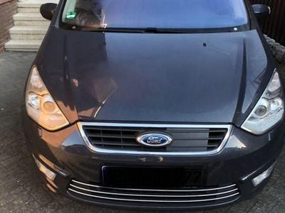 Second-hand Ford Galaxy Titanium 200 CP (147 kW) 2014 Gri Monovolum