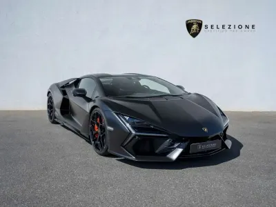 Usata Lamborghini Revuelto 1016 CV (747 kW) 2024 Nero Coupé