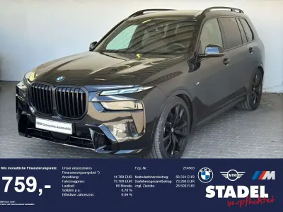 Gebraucht BMW X7 M Sport 352 PS (258 kW) 2024 Black sapphire metallic SUV