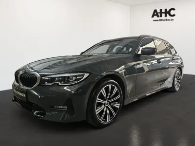 Gebraucht BMW 318 Sport Line 156 PS (114 kW) 2021 Grau Limousine