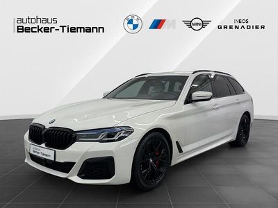 Weiß Gebraucht 2023 BMW 520 Sport Line Kombi | 38.501 € (Teuer)