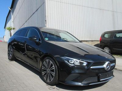 Mercedes CLA200