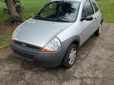 Second-hand Ford Ka 60 CP (44 kW) 2002 Argintiu Hatchback