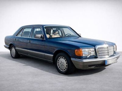 Usata Mercedes 560 242 CV (177 kW) 1986 Blu Berlina