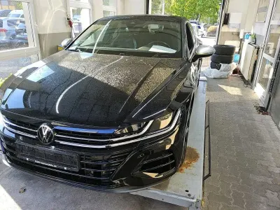 Occasion VW Arteon R 320 ch (235 kW) 2023 Noir Berline