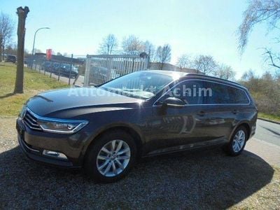 Gebraucht VW Passat Comfortline 120 PS (88 kW) 2017 Braun Kombi