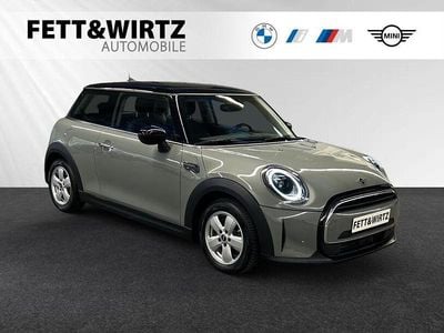 Gebraucht Mini Cooper 136 PS (100 kW) 2022 Moonwalk grey metallic Kleinwagen