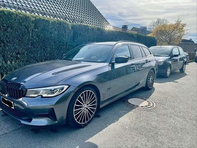 Gebraucht BMW 320 Advantage 184 PS (135 kW) 2020 Kombi