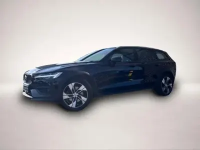 Gebraucht Volvo V60 CC 197 PS (144 kW) 2021 Manufacturer Kombi