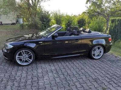 Gebraucht BMW 125 Cabriolet M Sport 218 PS (160 kW) 2010 Schwarz Cabrio