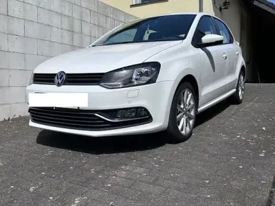 Gebraucht VW Polo Highline 90 PS (66 kW) 2016 Weiß Limousine