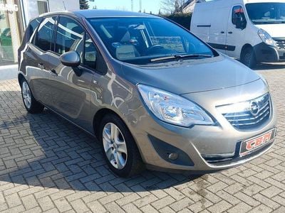 Gebraucht Opel Meriva Design Edition 120 PS (88 kW) 2011 Braun Van / Kleinbus