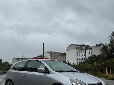 Second-hand Honda Civic 200 CP (147 kW) 2003 Argintiu Coupe