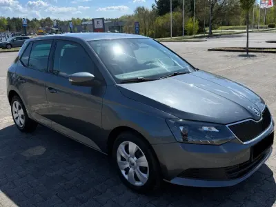 Gebraucht Skoda Fabia 90 PS (66 kW) 2015 Kleinwagen
