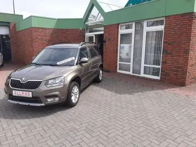 Gebraucht Skoda Yeti Ambition 150 PS (110 kW) 2015 Braun SUV