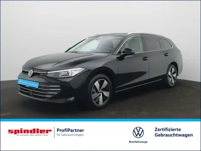 Gebraucht VW Passat 150 PS (110 kW) 2026 Schwarz Kombi