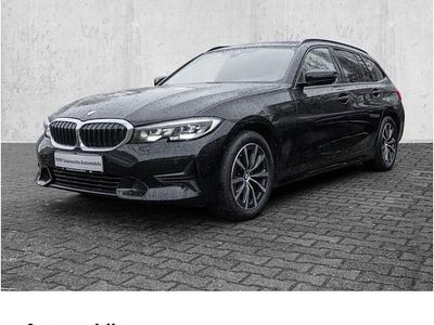 Schwarz Gebraucht 2022 BMW 320 Sport Line Kombi | 29.490 € (Guter Preis)