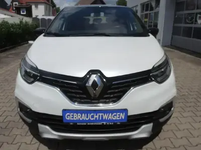 Gebraucht Renault Captur Intens 150 PS (110 kW) 2019 Weiss SUV