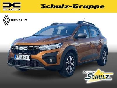 Orange Gebraucht 2023 Dacia Sandero Expression Kleinwagen | 15.900 € (Fairer Preis)