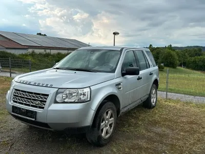 Gebraucht Land Rover Freelander 2 152 PS (111 kW) 2010 Silber SUV