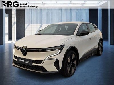Weiß Gebraucht 2022 Renault Megane E-Tech Equilibre Limousine | 17.990 € (Guter Preis)