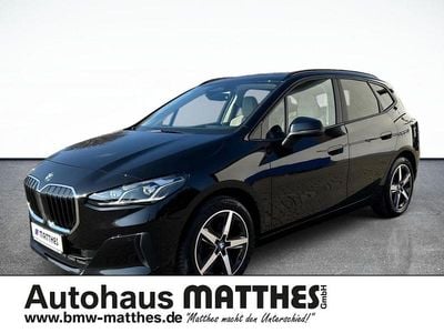 Gebraucht BMW 220 Active Tourer Luxury Line 156 PS (114 kW) 2022 Schwarz Van / Kleinbus