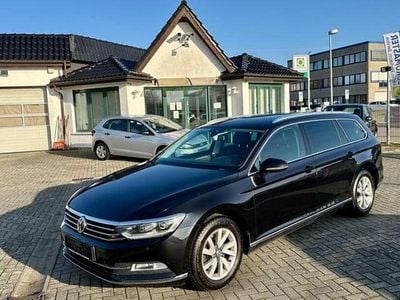 Gebraucht VW Passat Highline 150 PS (110 kW) 2015 Schwarz Kombi