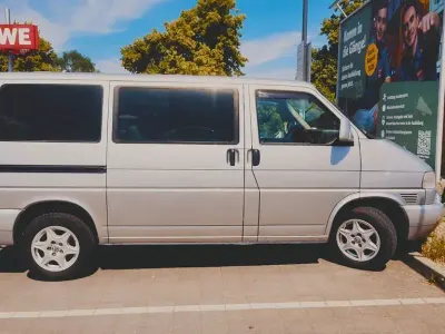 Gebraucht VW Multivan Highline 102 PS (75 kW) 2001 Silber Van / Kleinbus
