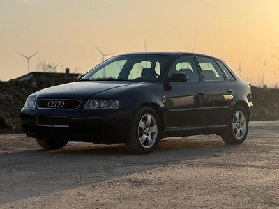 Gebraucht Audi A3 101 PS (74 kW) 2001 Blau Kleinwagen