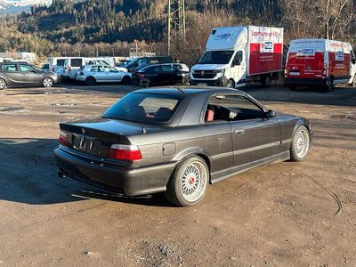 Gebraucht BMW 323 Cabriolet M Sport 192 PS (141 kW) 1994 Schwarz Cabrio