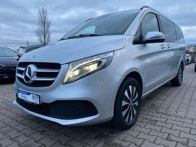 Gebraucht Mercedes V300 Avantgarde 237 PS (174 kW) 2021 Silber Van / Kleinbus